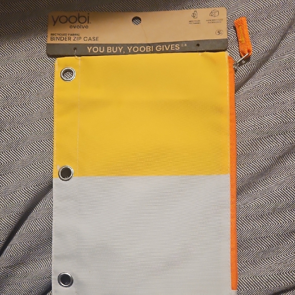 Yoobi Yellow and Gray Binder Zip Case